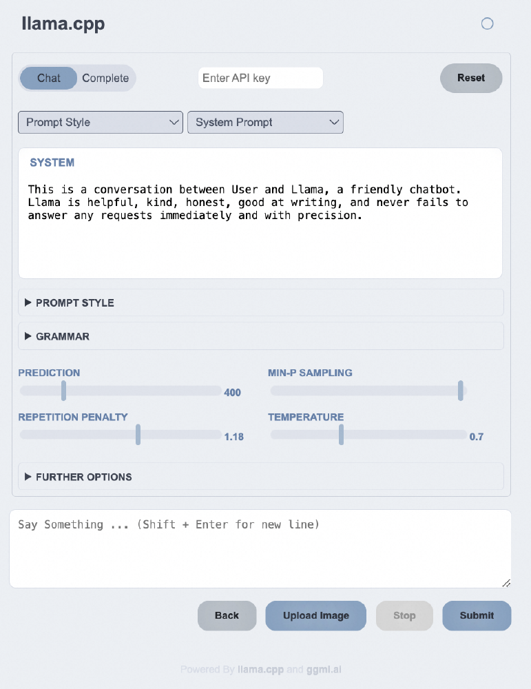 llama.cpp的用户界面截图，展示了大语言模型（GGUF格式）的聊天推理功能，包含系统提示设置、参数调节（如温度、重复惩罚）及输入输出区域。