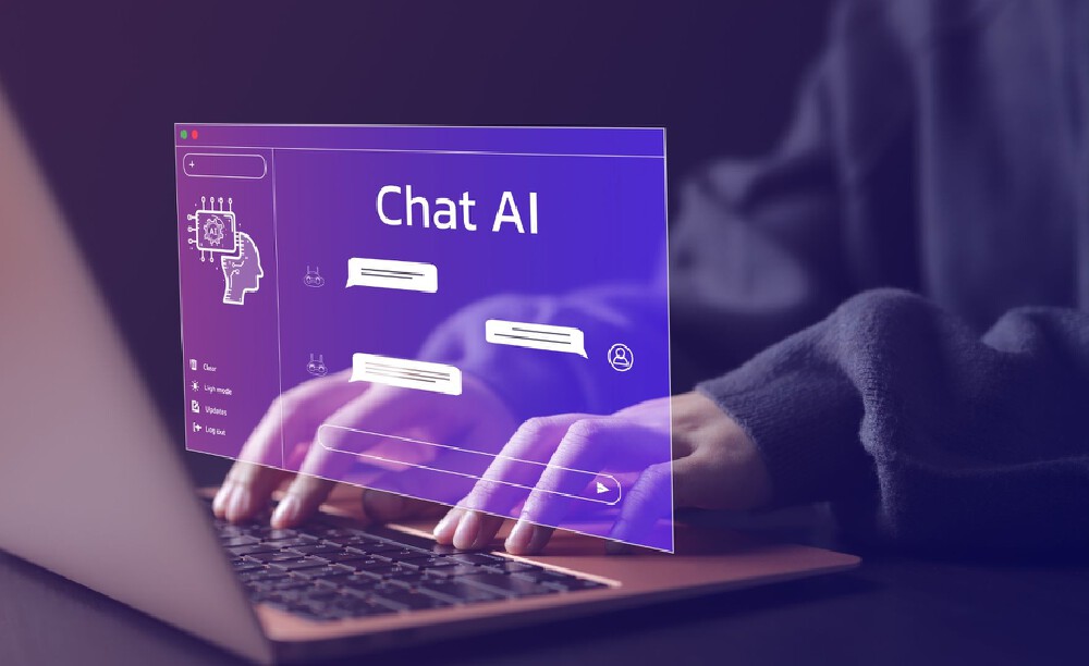 图片展示用户使用笔记本电脑与带有“Chat AI”字样的界面进行交互，界面包含对话气泡与AI相关图标，体现AI Agent在对话交互场景中的应用。
